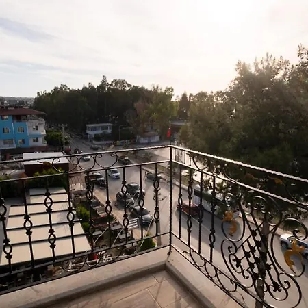 Отель Elada Luxury