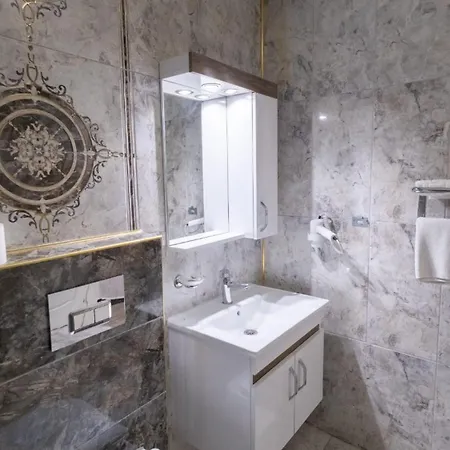 Отель Elada Luxury *